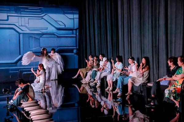 要收尾了!限时福利组合即将上线AG旗舰厅马斯克点赞的神话展(图2) 要收尾了!限时福利组合即将上线AG旗舰厅马斯克点赞的神话展(图2)